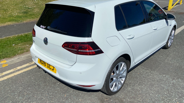 Volkswagen Golf 1.4 TSI GTE 5dr DSG Hatchback
